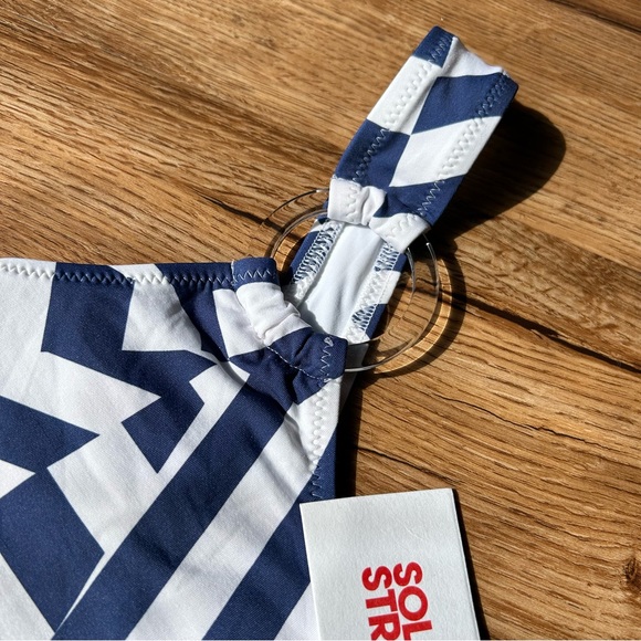 Solid & Striped The Desi Top Broken Stripes XS - Picture 7 of 8